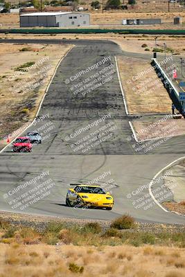 media/Oct-18-2025-Extreme Speed (Sat) [[d6d7e1fef1]]/Group 3 Purple/Session 3 (Turn 1)/